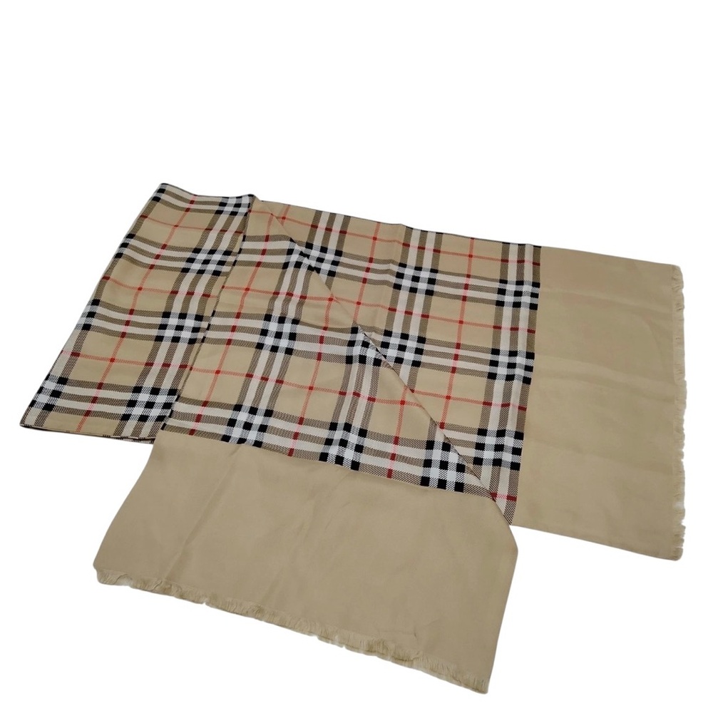 ✨🛍️ Burberrys Vintage Check Silk Scarf - Picture 2 of 2